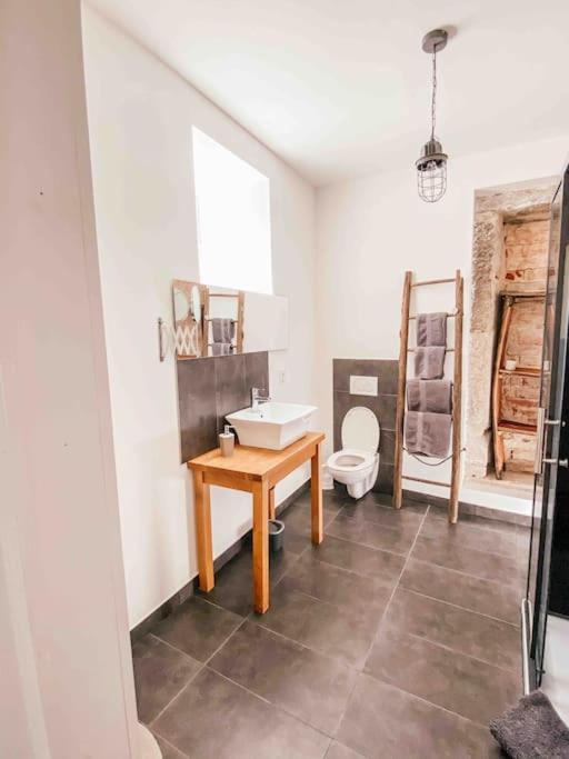 Ferienwohnung In Maison De Gres Klingenmünster Eksteriør bilde